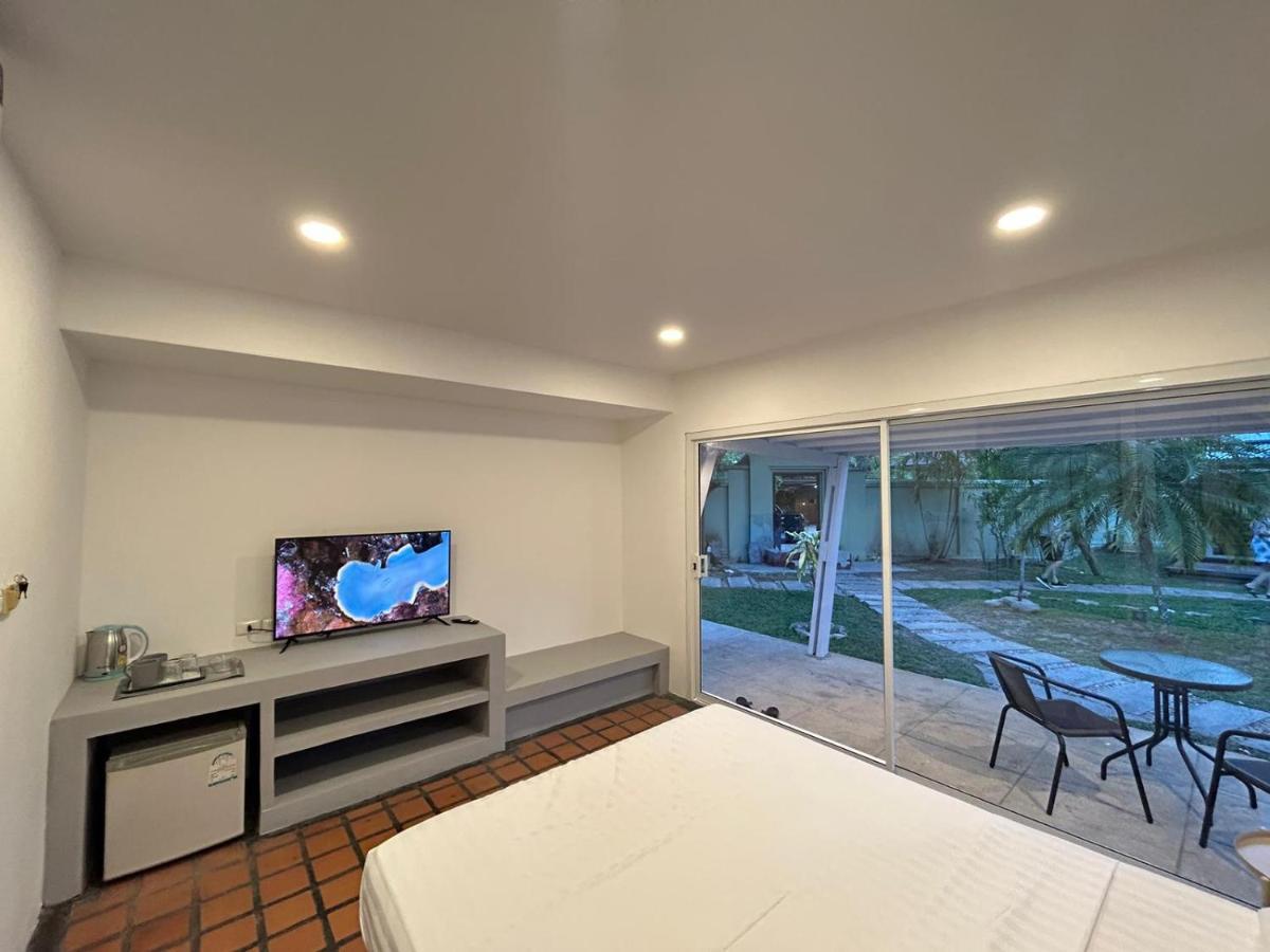 Thiptara Resort - Adults Only 매남비치 외부 사진